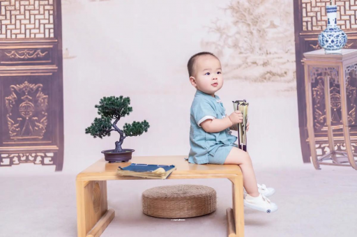 广州代怀试管生子宝宝汗毛重怎么办